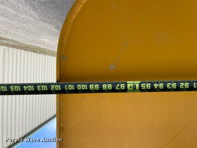 image for item IR9944 1968 GMC 8500  water truck