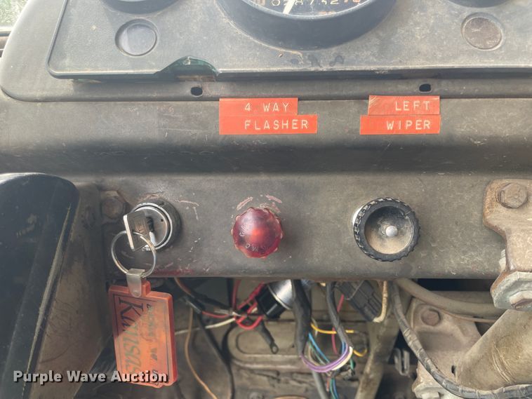 image for item IR9944 1968 GMC 8500  water truck