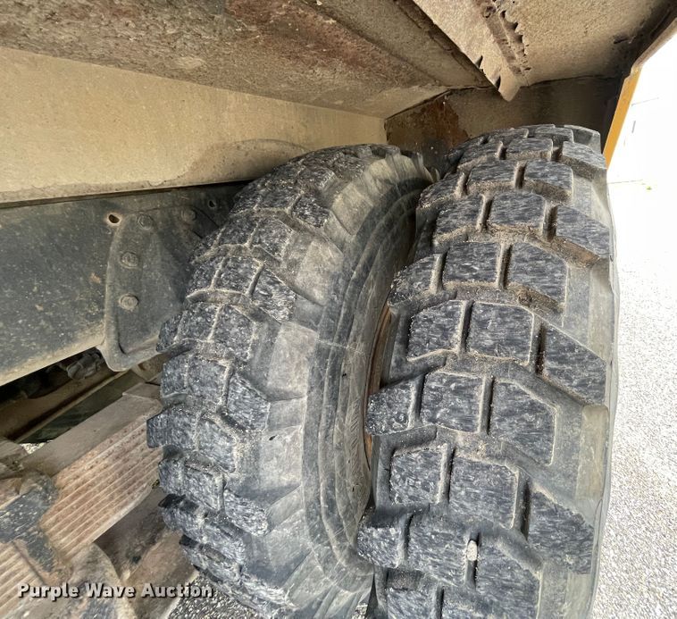 image for item IR9944 1968 GMC 8500  water truck