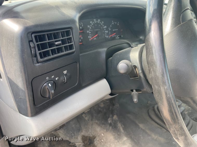 image for item IR9946 2004 Ford F750  digger derrick truck