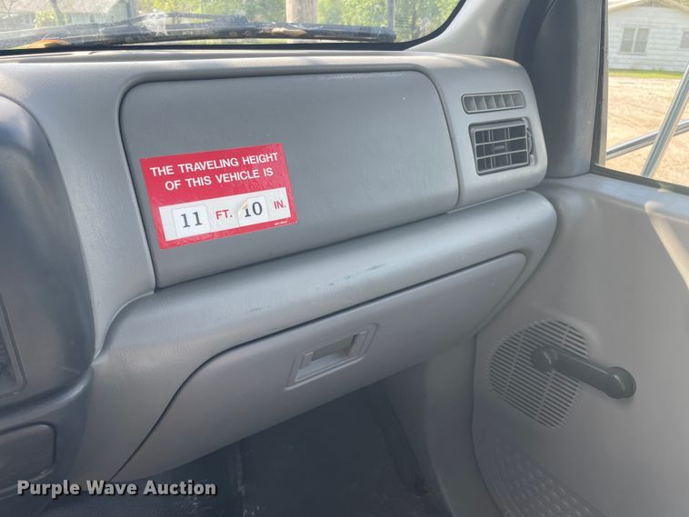 image for item IR9946 2004 Ford F750  digger derrick truck