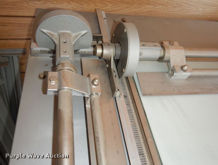 image for item IS9029 NuArc LUT40 drafting table