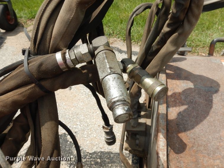 image for item IS9735 Bobcat 18" skid steer cold planer