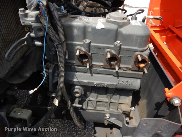 image for item IS9736 Kubota 2D331  ZTR lawn mower