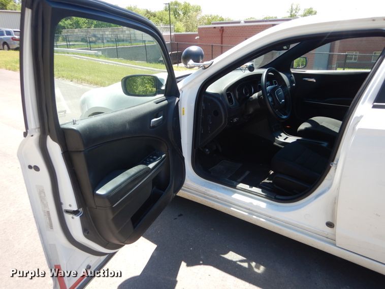 image for item IT9025 2015 Dodge Charger Police