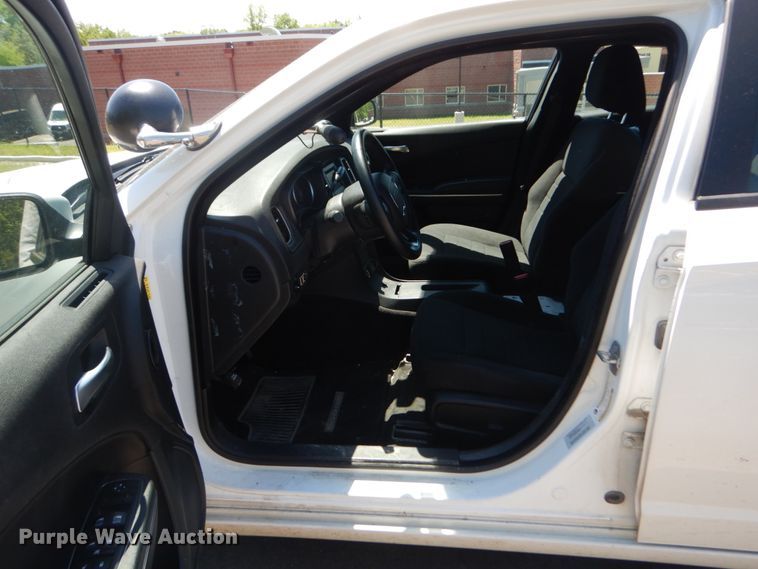 image for item IT9025 2015 Dodge Charger Police