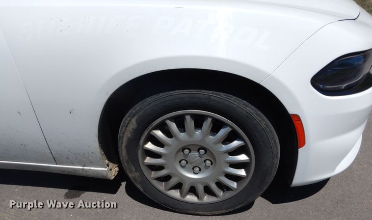 image for item IT9025 2015 Dodge Charger Police