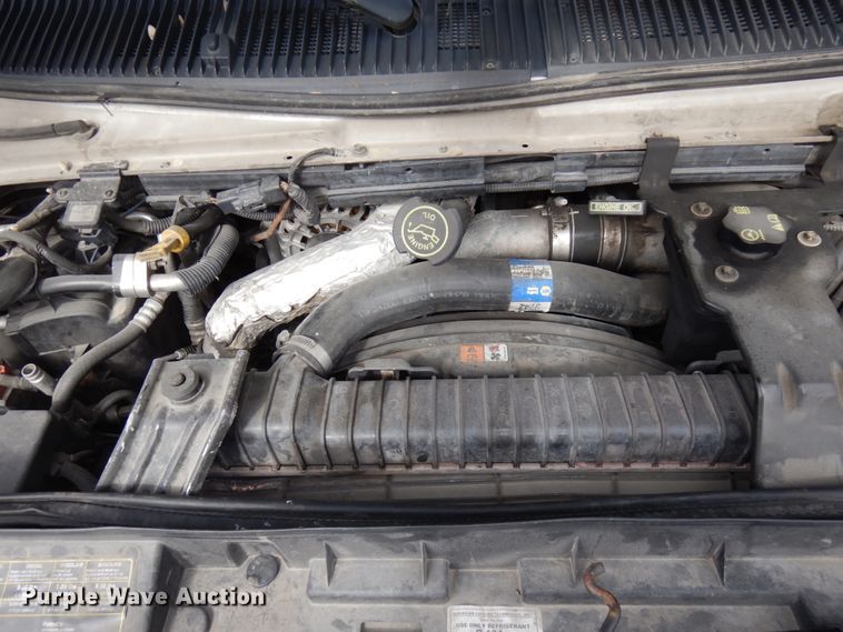 image for item IT9265 2009 Ford E450  shuttle bus