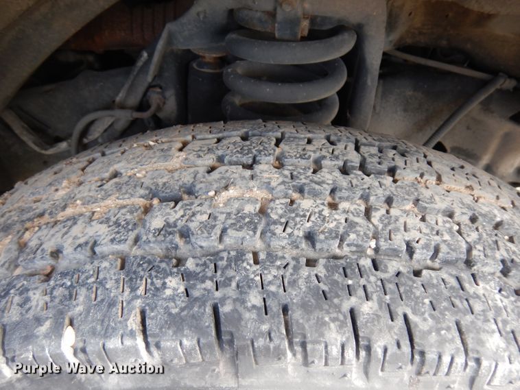 image for item IT9265 2009 Ford E450  shuttle bus