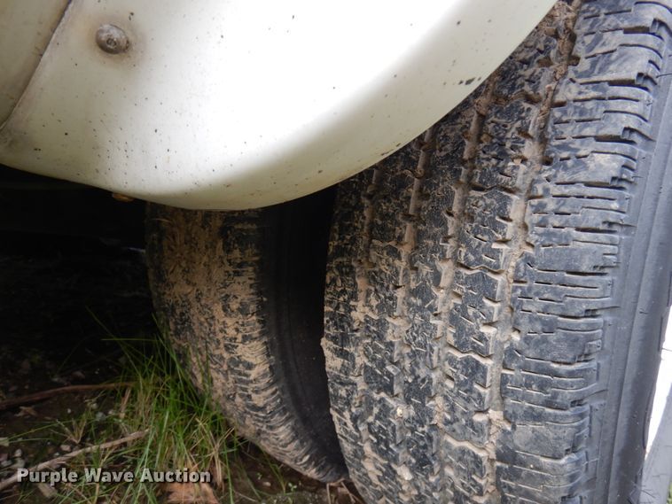 image for item IT9265 2009 Ford E450  shuttle bus