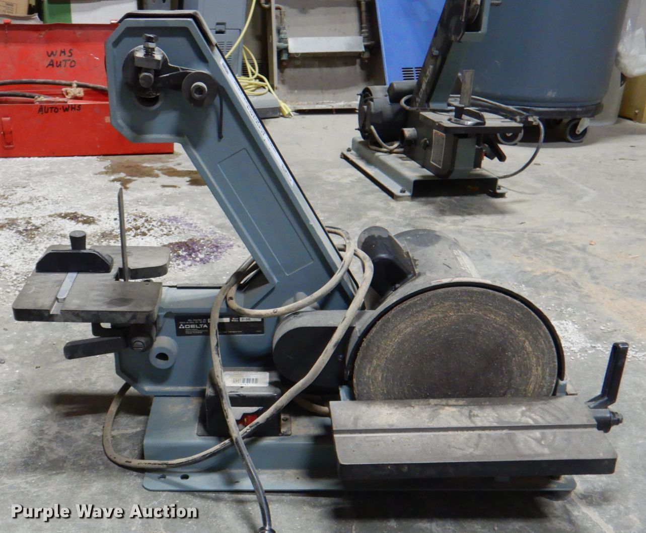 Delta 31340 belt/disc sander in Winterset, IA Item IQ9364 sold
