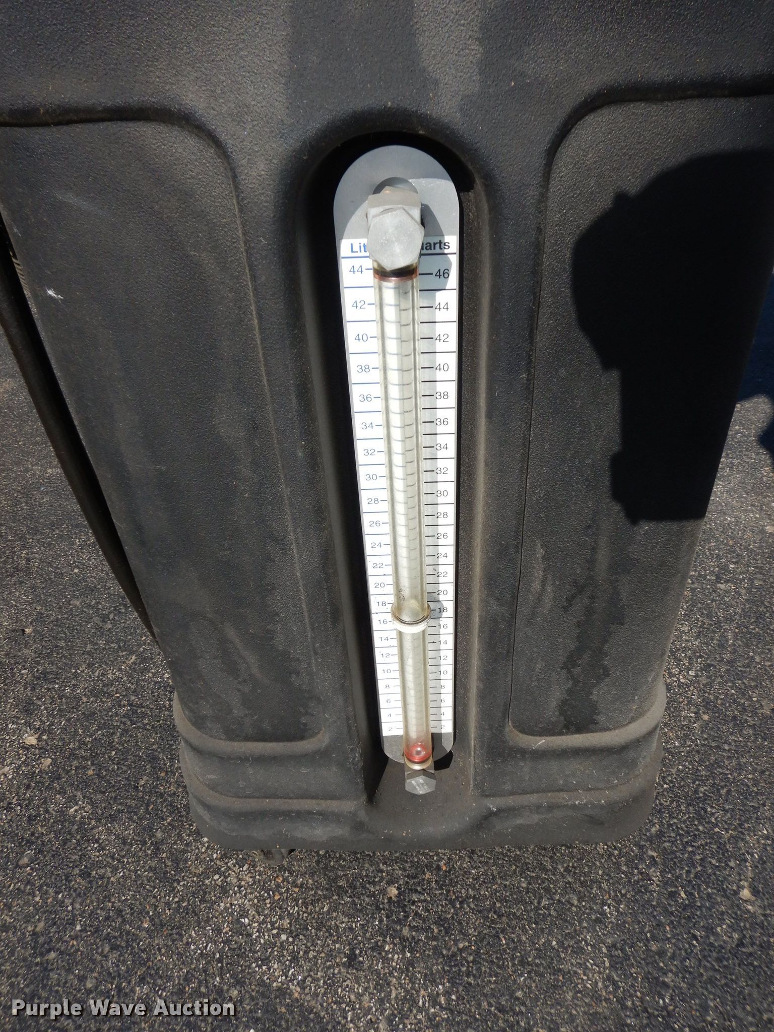 Wynns Transerve II and automatic transmission flush and fill machine in