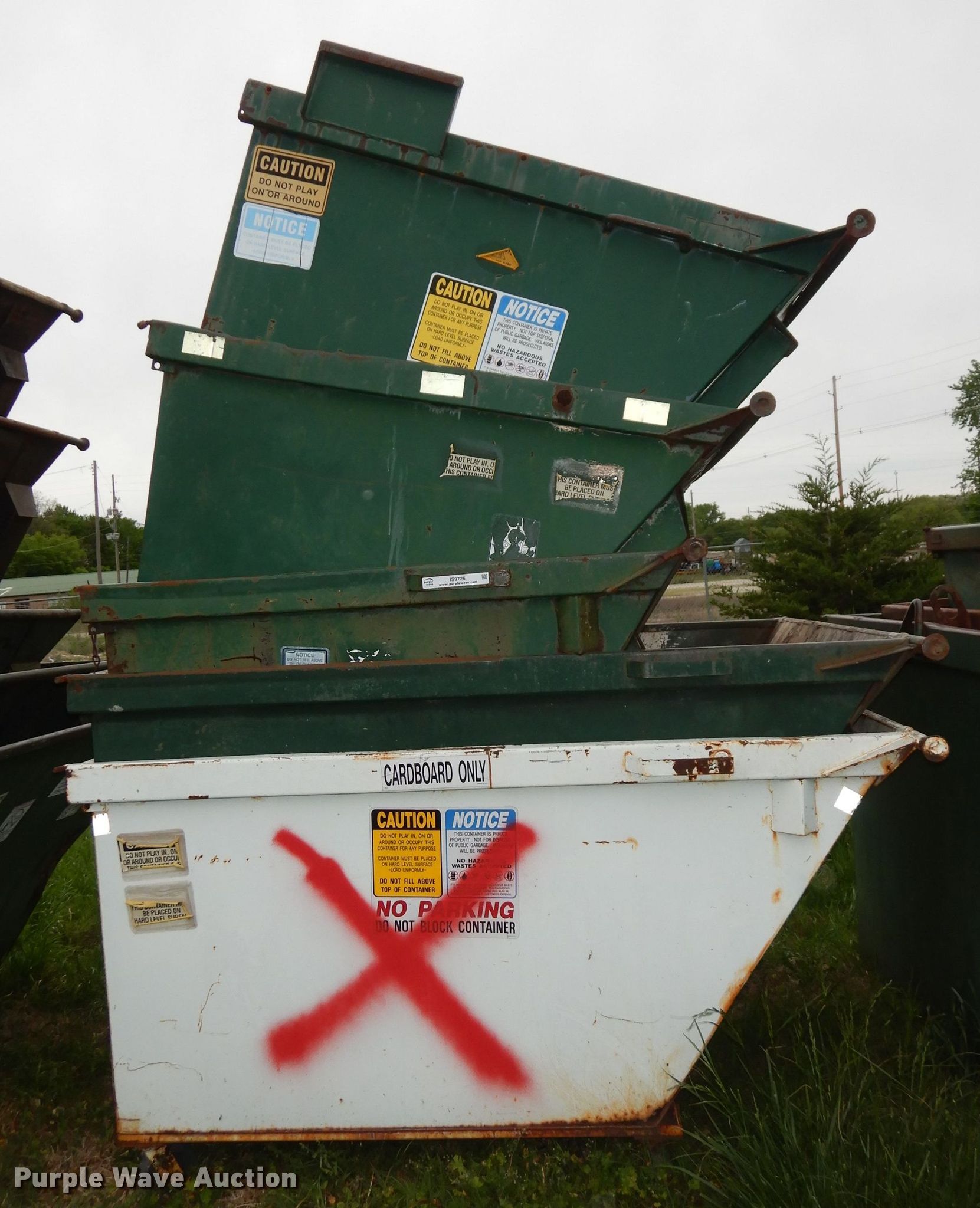 (5) dumpsters in El Dorado, KS Item IS9726 sold Purple Wave