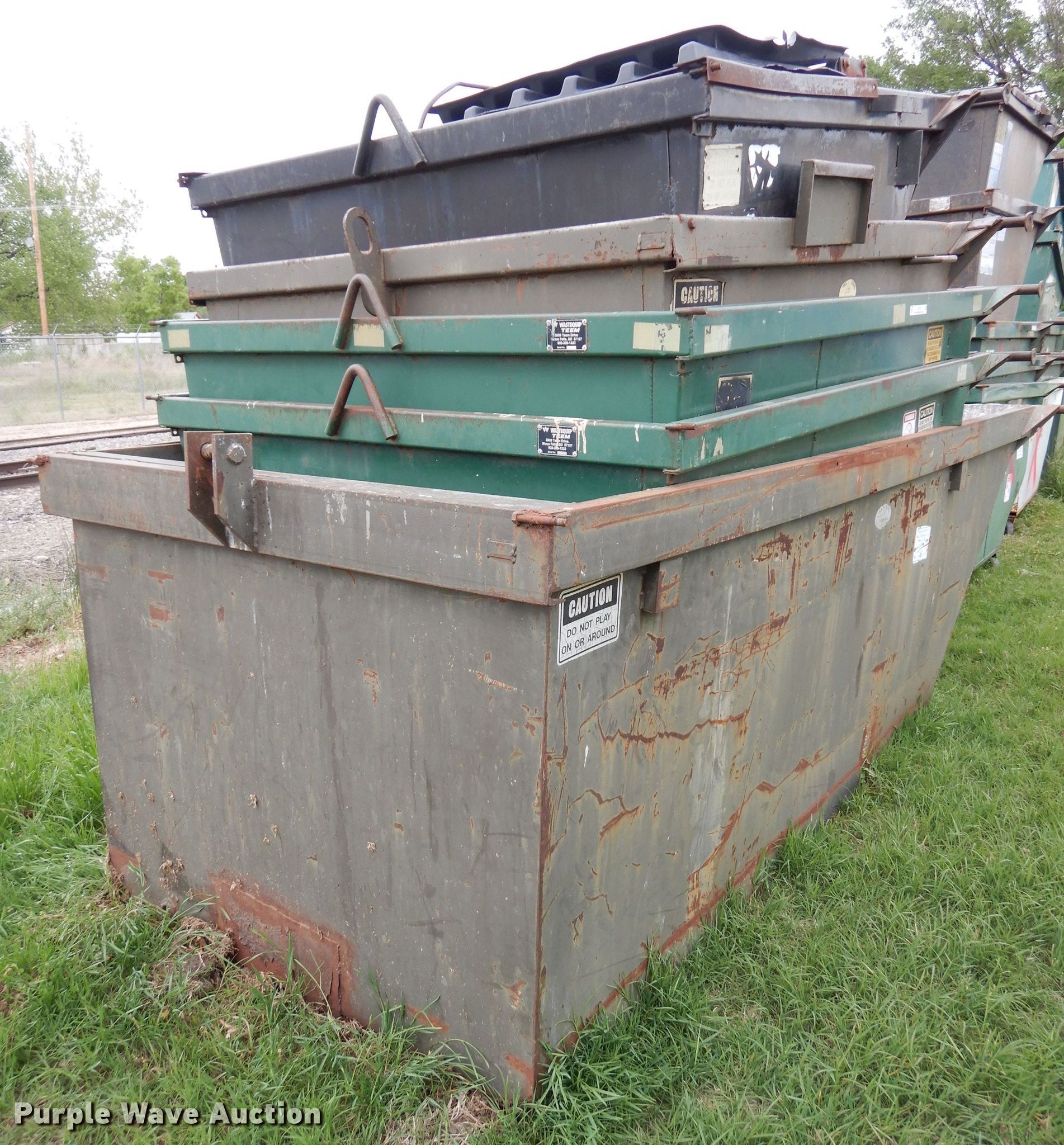 (5) dumpsters in El Dorado, KS Item IS9728 sold Purple Wave