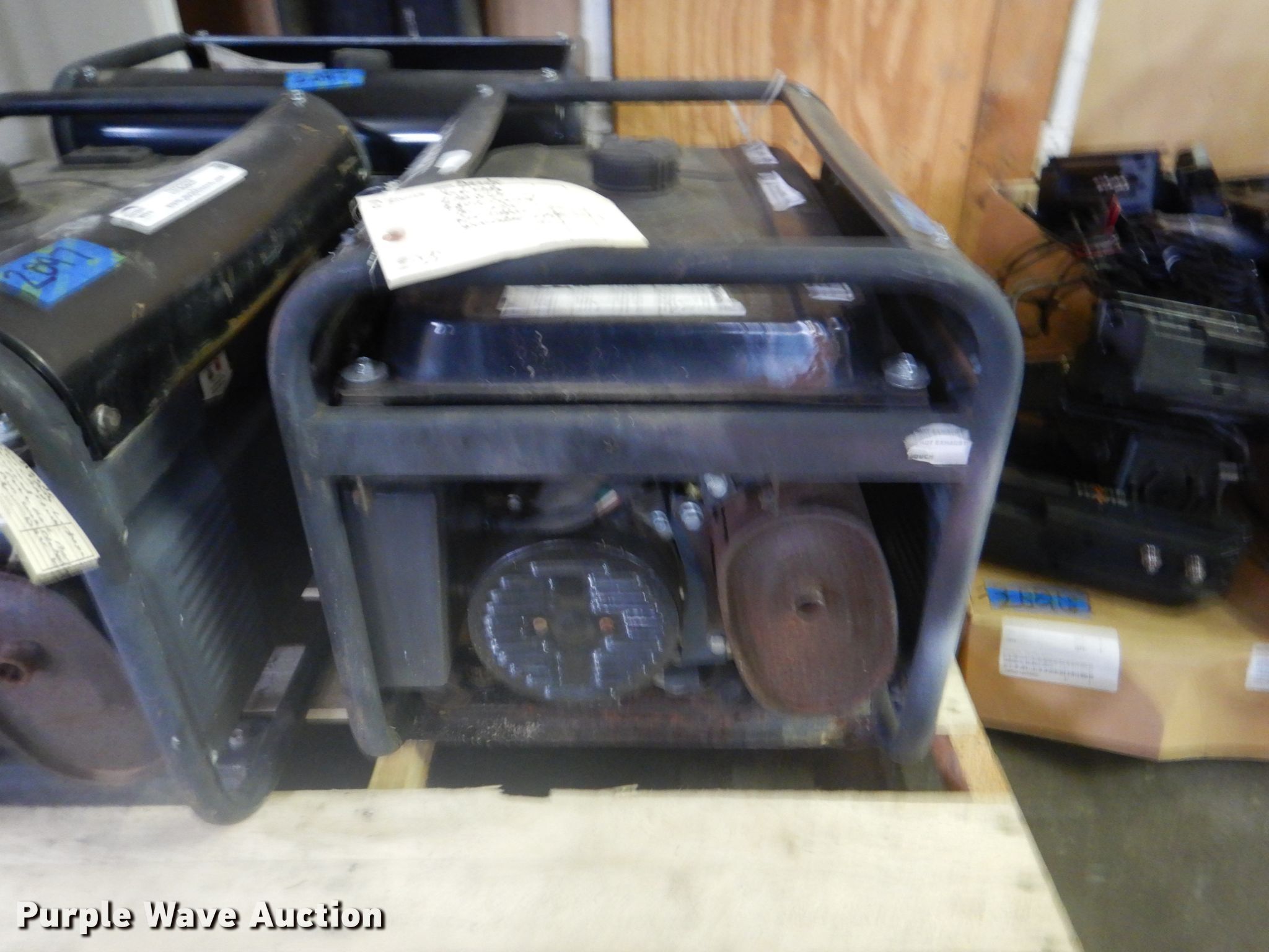 (3) Pro Series 3750CA generators in Tulsa, OK Item IY9309 sold Purple Wave