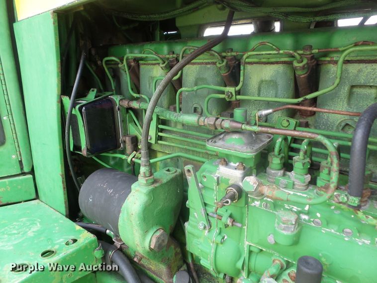 image for item DA7112 1974 John Deere 4430  tractor