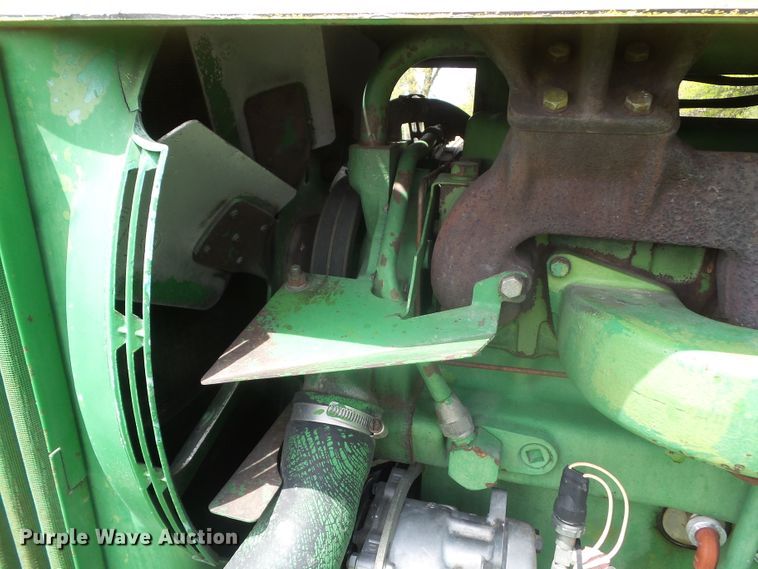 image for item DA7112 1974 John Deere 4430  tractor