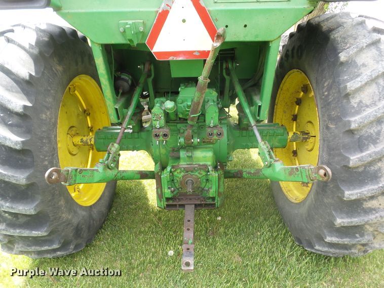 image for item DA7112 1974 John Deere 4430  tractor