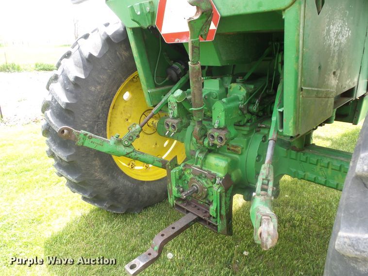 image for item DA7112 1974 John Deere 4430  tractor