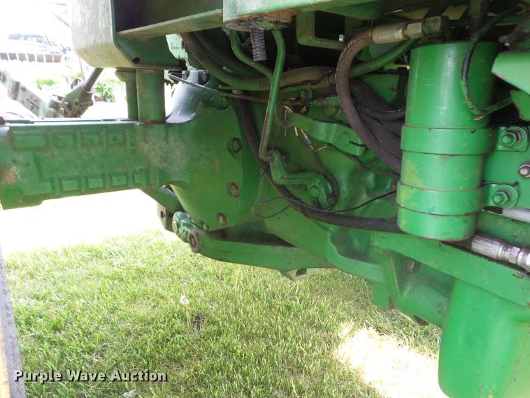 image for item DA7112 1974 John Deere 4430  tractor