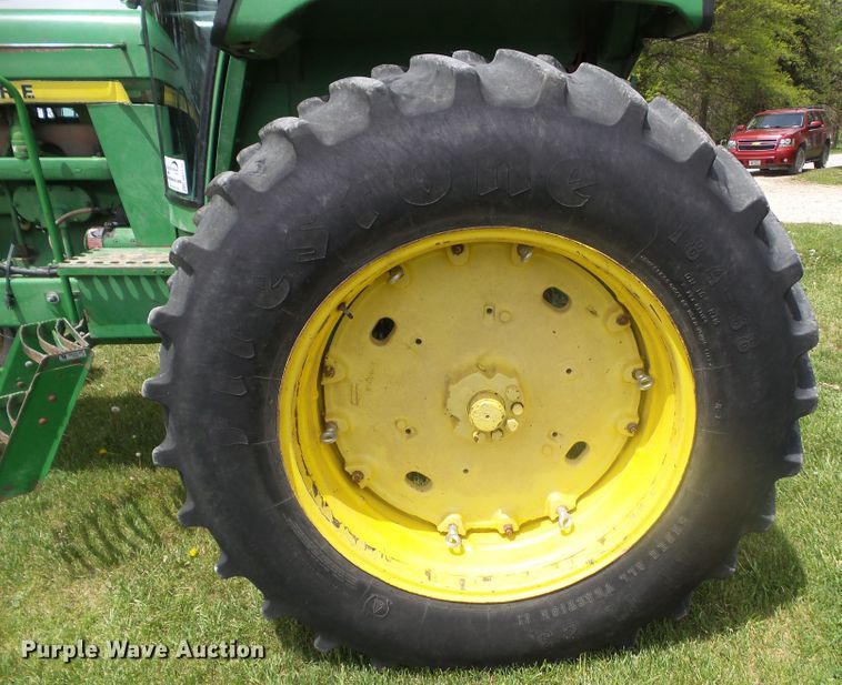 image for item DA7112 1974 John Deere 4430  tractor