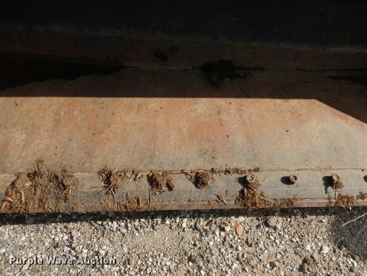 image for item DH8752 2004 Challenger MT297  MFWD tractor