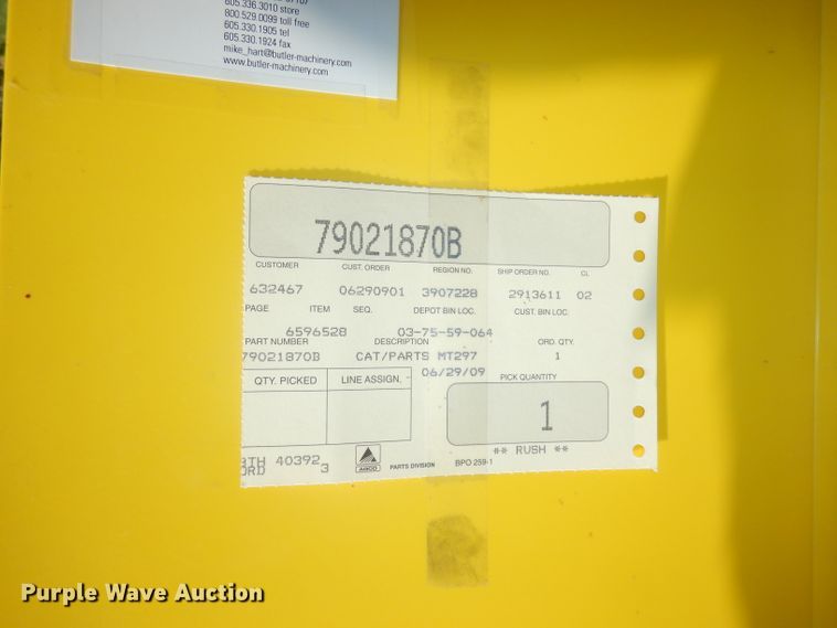 image for item DH8752 2004 Challenger MT297  MFWD tractor