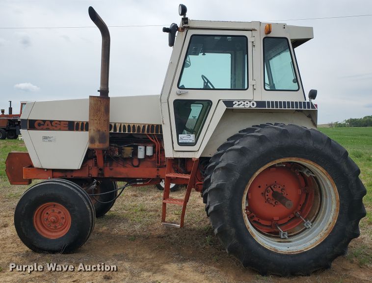 image for item DI4794 1981 Case 2290  tractor