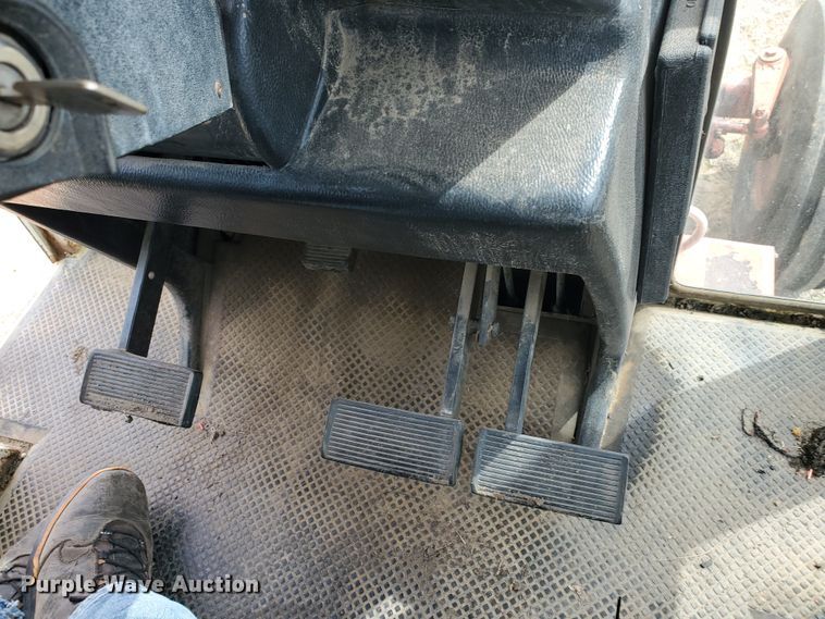 image for item DI4794 1981 Case 2290  tractor