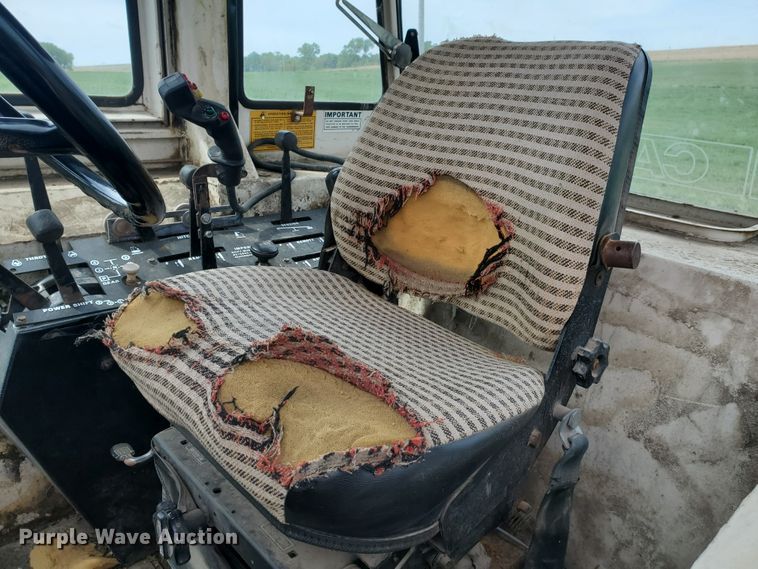 image for item DI4794 1981 Case 2290  tractor