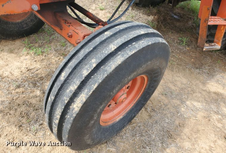 image for item DI4794 1981 Case 2290  tractor