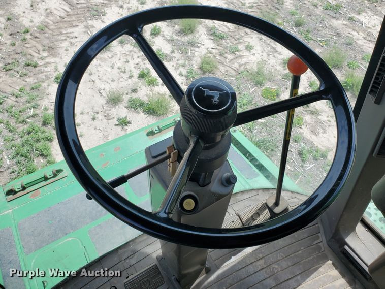 image for item DI4798 1995 John Deere 9600  combine