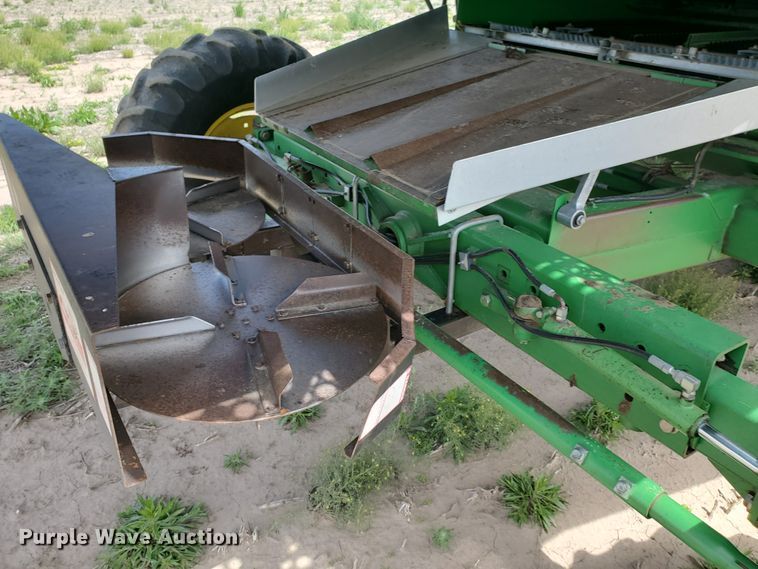 image for item DI4798 1995 John Deere 9600  combine