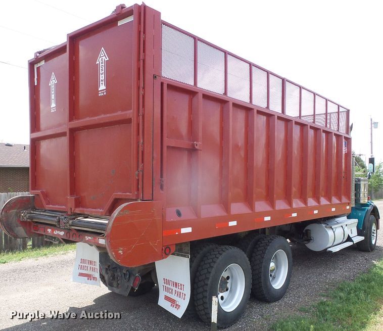 image for item DI5592 2007 Kenworth T800  silage truck