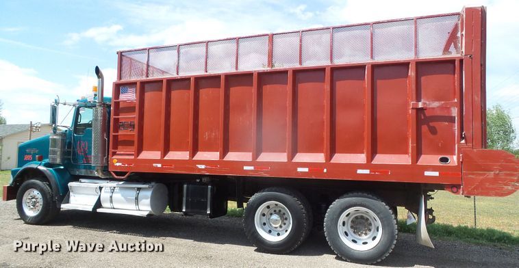 image for item DI5592 2007 Kenworth T800  silage truck