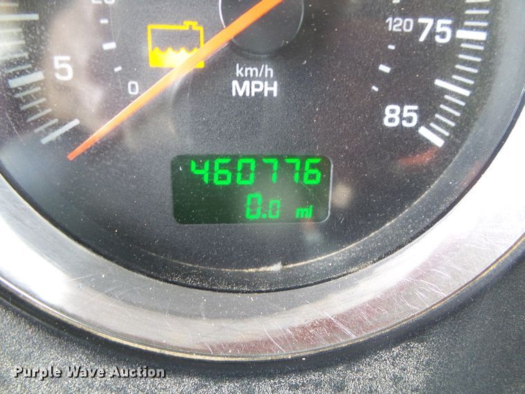 image for item DI5592 2007 Kenworth T800  silage truck