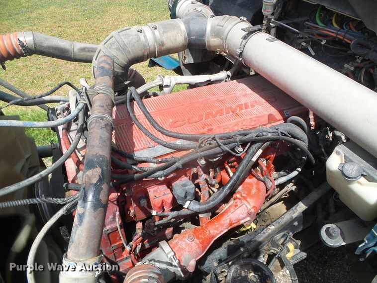 image for item DI5592 2007 Kenworth T800  silage truck