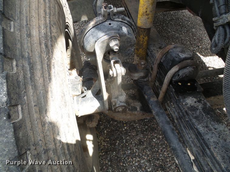 image for item DI5592 2007 Kenworth T800  silage truck