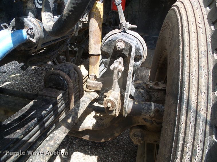 image for item DI5592 2007 Kenworth T800  silage truck