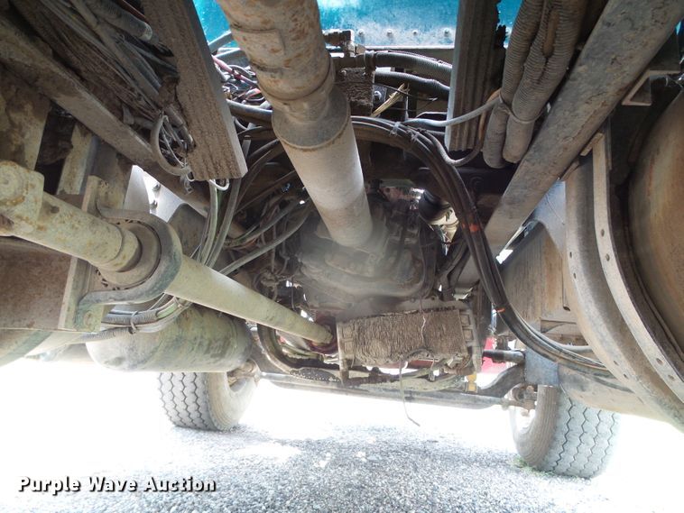 image for item DI5592 2007 Kenworth T800  silage truck