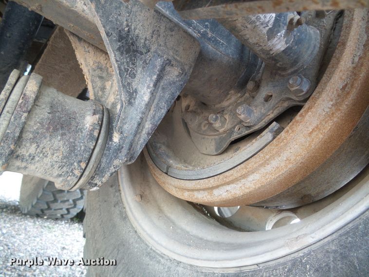 image for item DI5592 2007 Kenworth T800  silage truck