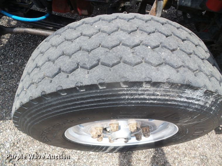 image for item DI5592 2007 Kenworth T800  silage truck