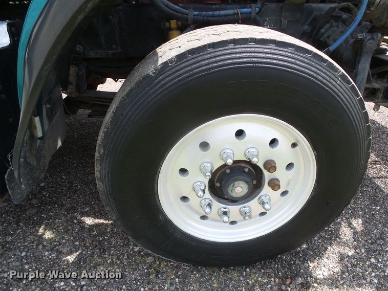 image for item DI5592 2007 Kenworth T800  silage truck