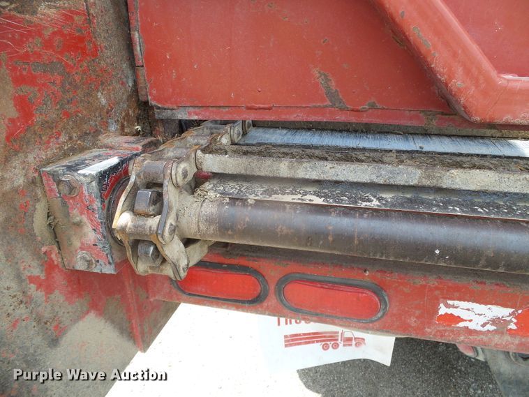 image for item DI5592 2007 Kenworth T800  silage truck