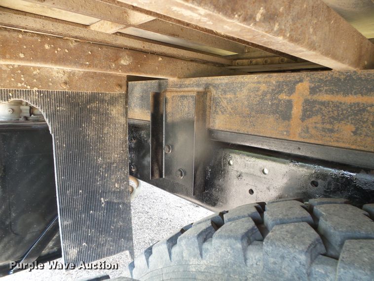 image for item DI5592 2007 Kenworth T800  silage truck