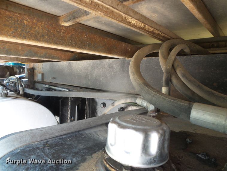 image for item DI5592 2007 Kenworth T800  silage truck