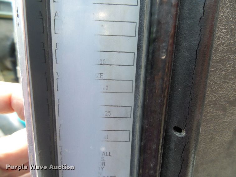 image for item DI5592 2007 Kenworth T800  silage truck