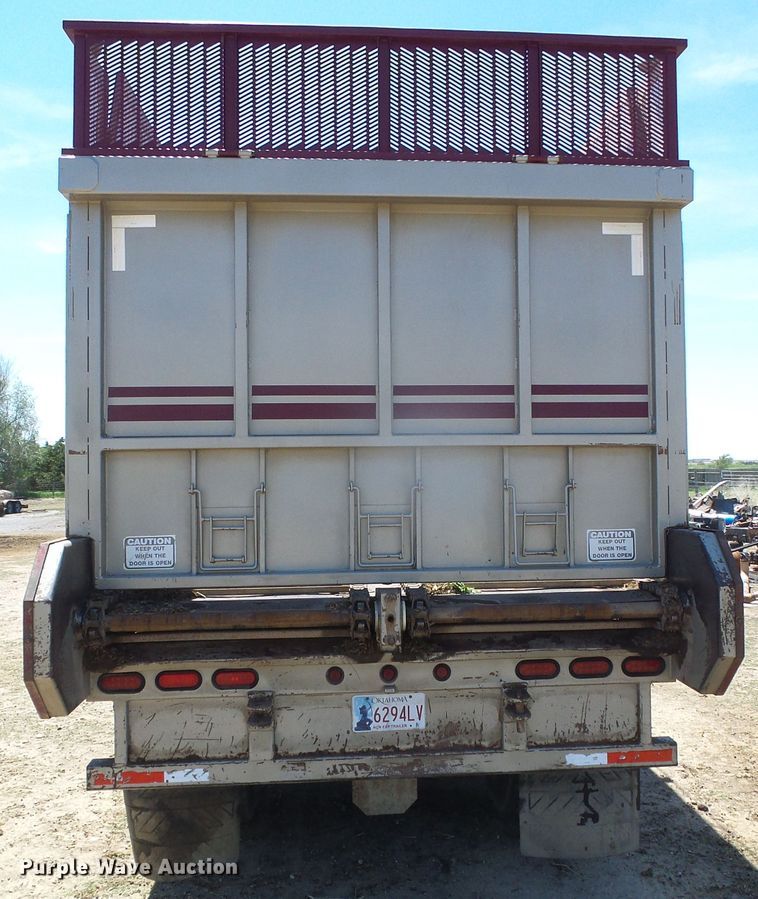 image for item DI5599 2015 Fehr  silage trailer