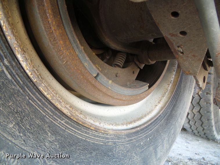 image for item DI5599 2015 Fehr  silage trailer