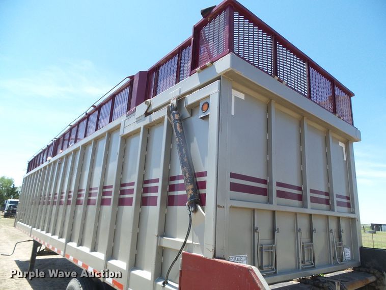 image for item DI5599 2015 Fehr  silage trailer